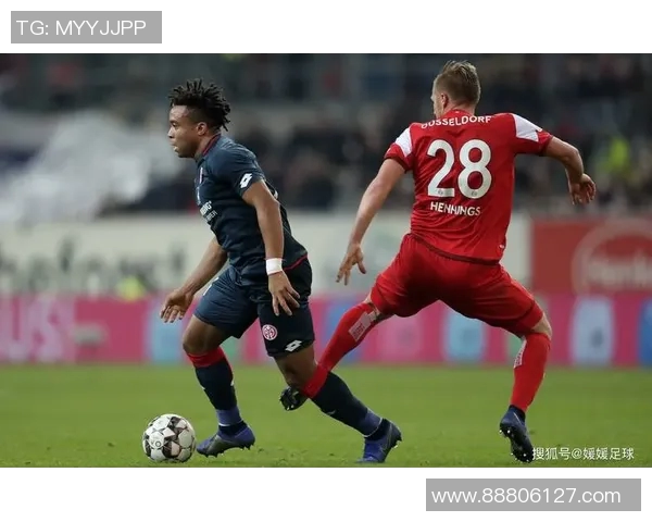 帕斯光荣与曼联的对决:一场足球盛宴的精彩回顾与分析