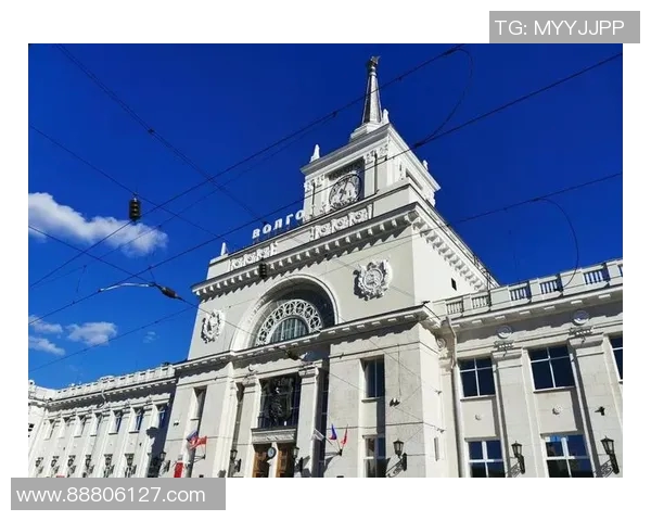 秋明与伏尔加格勒的较量：两座城市的历史与文化碰撞之旅