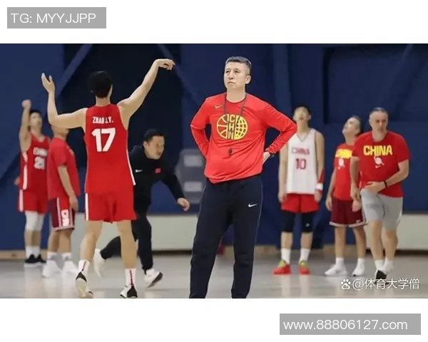 中国男篮客场挑战日本队全力争胜展现实力与团队精神