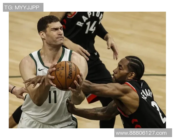 雄鹿与猛龙激战正酣精彩瞬间文字直播全程回顾与分析